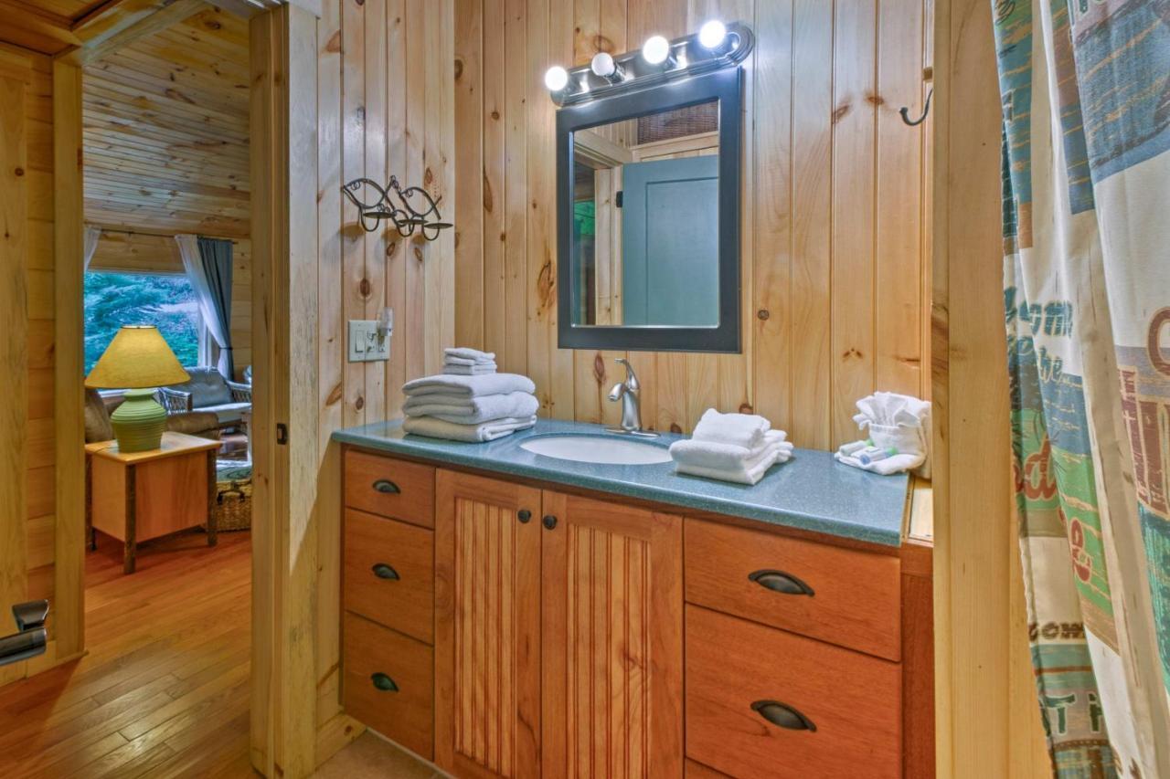 Bryson City Cabin With Fire Pit On Coopers Creek! 외부 사진