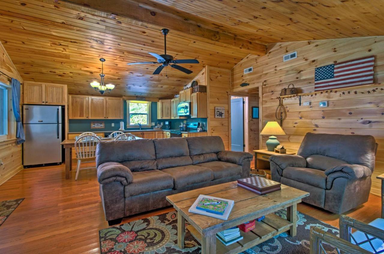 Bryson City Cabin With Fire Pit On Coopers Creek! 외부 사진